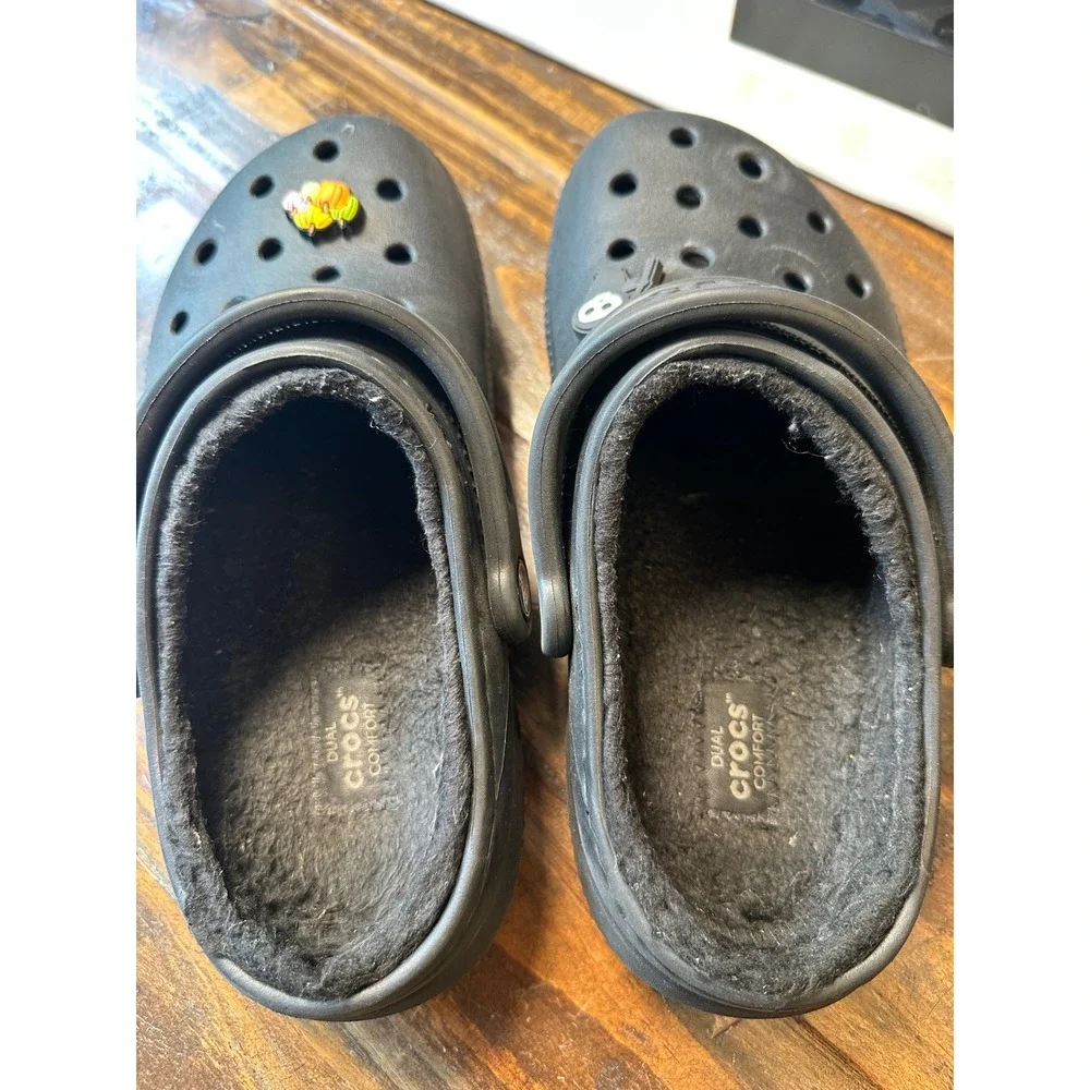 Crocs Classic Lined Clog Black Halloween Jibbitz Kids Size M4 W6 Cozy Slip On